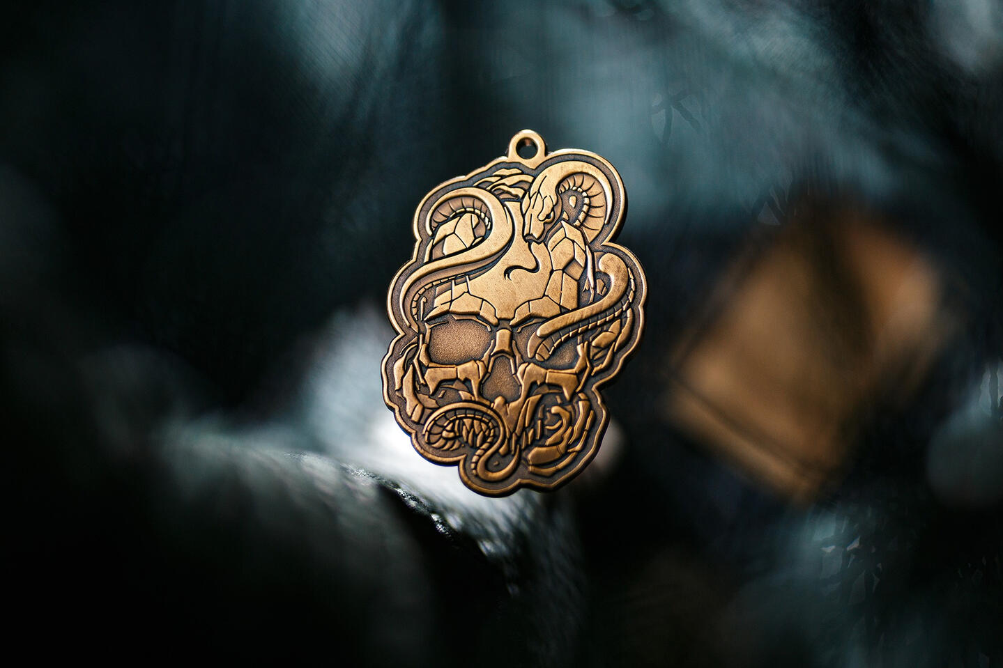 Metal pendant Mckinnon vibe